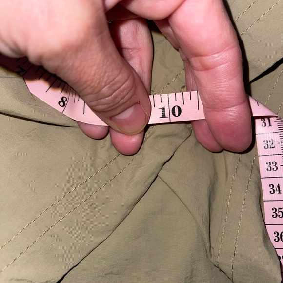 Canyon Guide outfitters shorts • Mens size 40 - Picture 5 of 5